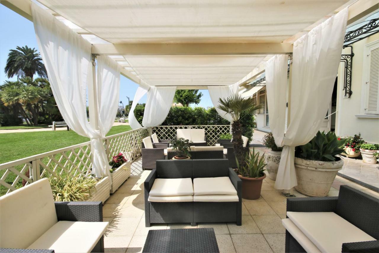Hotel Coluccini Marina di Pietrasanta Exteriör bild